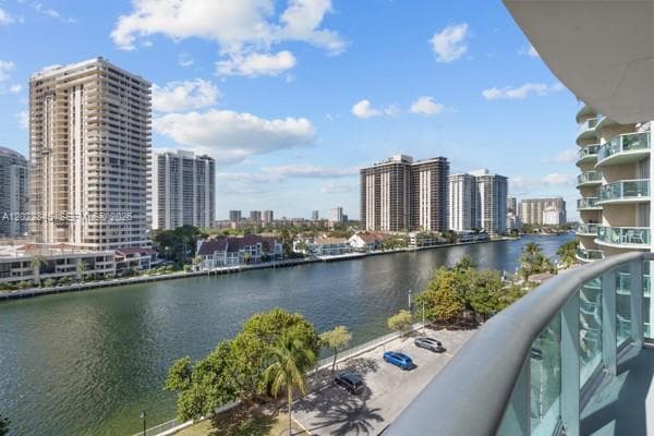 OceanView · #817 in Sunny Isles Beach - Photo 32
