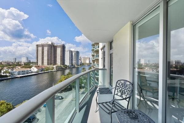 OceanView · #817 in Sunny Isles Beach - Photo 19