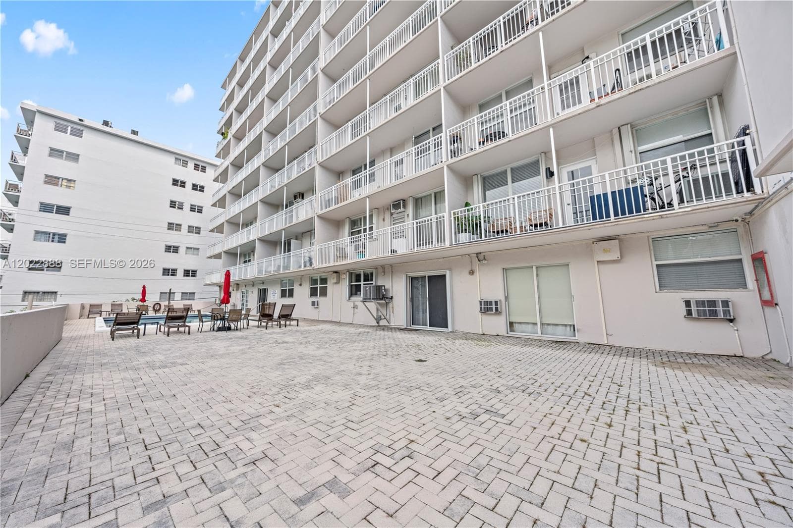 LINCOLN TOWERS CONDO · #D204 in Miami Beach - Photo 23
