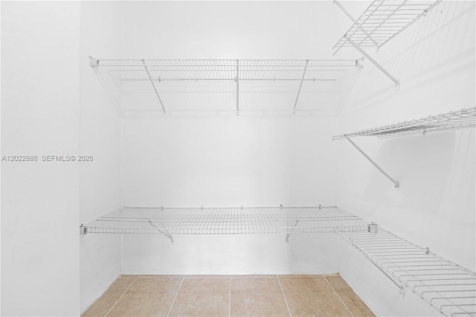 LINCOLN TOWERS CONDO · #D204 in Miami Beach - Photo 18
