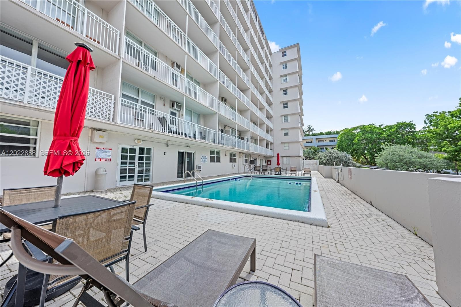 LINCOLN TOWERS CONDO · #D204 in Miami Beach - Photo 21