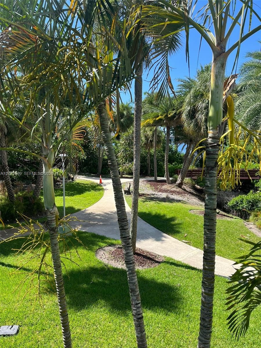 ADMIRALS PORT CONDO · #405E in Aventura - Photo 22