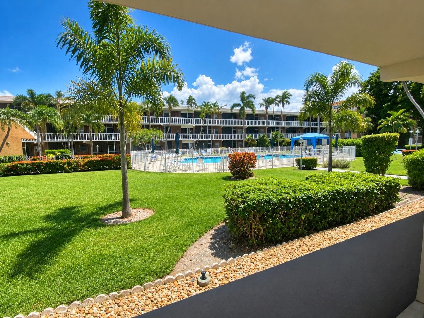 ELDORADO PLAZA EAST CONDO · #5A in Hallandale Beach - Photo 1
