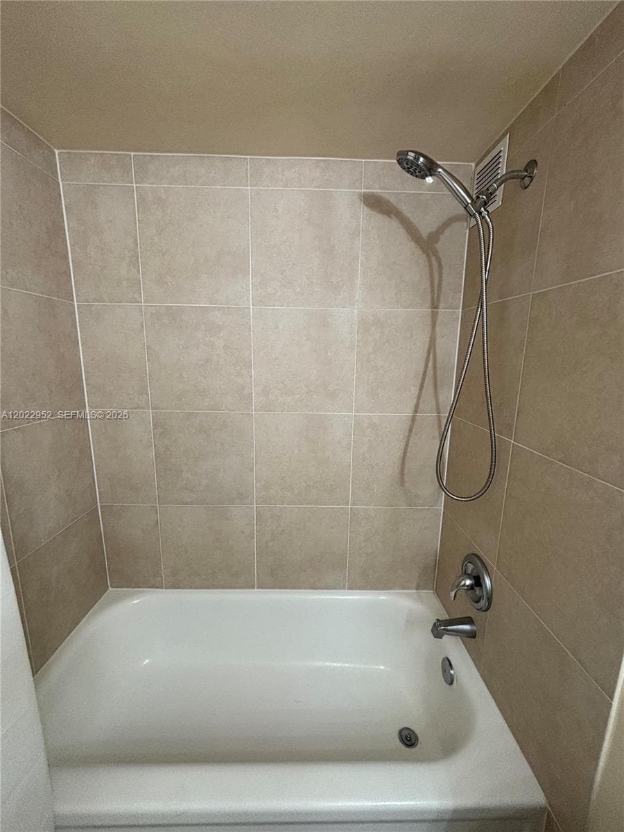 DESOTO PARK NORTH CONDO · #409 in Hallandale Beach - Photo 12