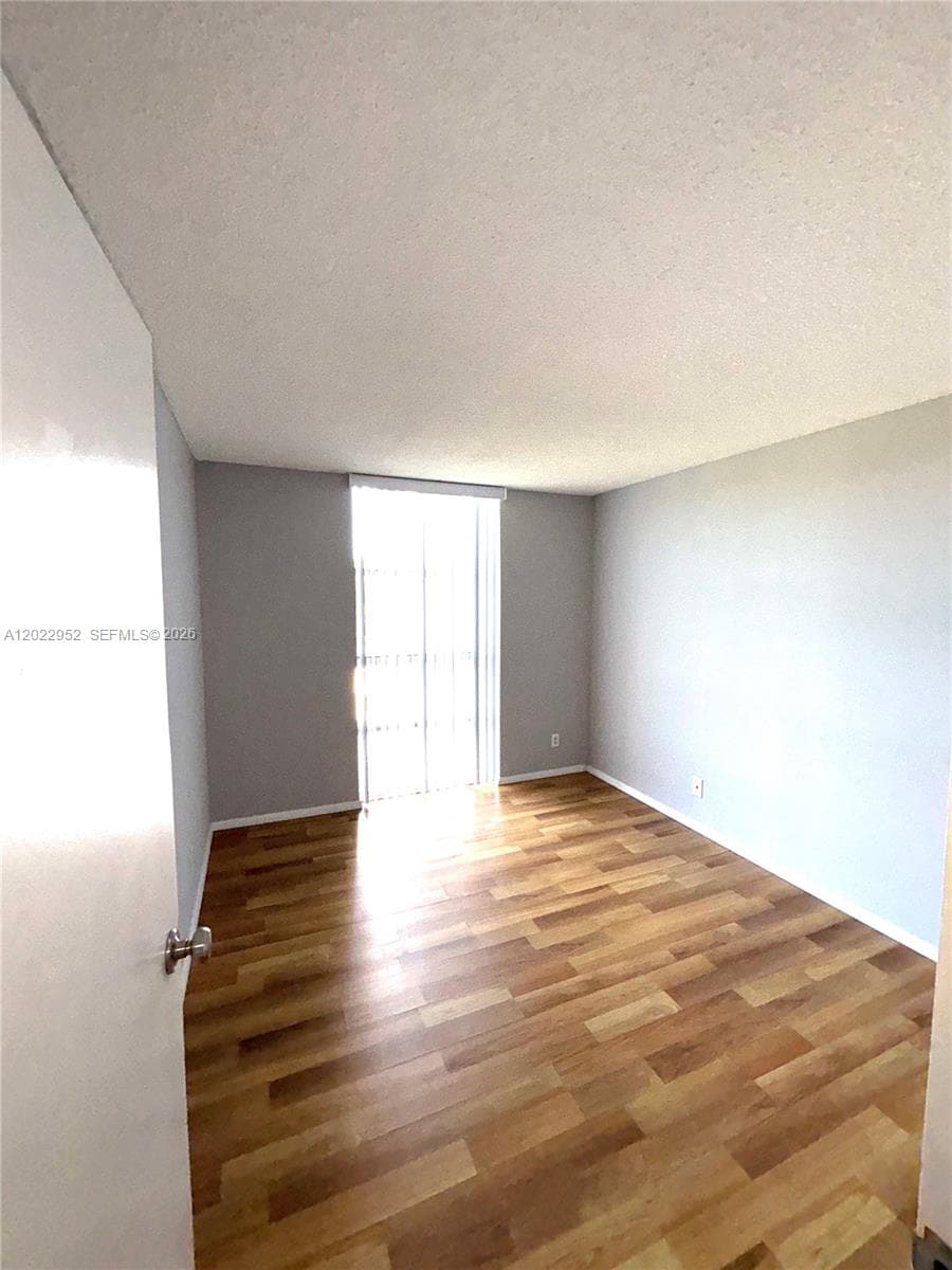 DESOTO PARK NORTH CONDO · #409 in Hallandale Beach - Photo 8