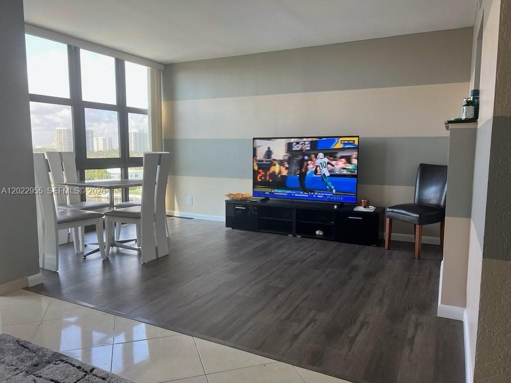 AVANT GARDE CONDO · #808 in Hallandale Beach - Photo 3