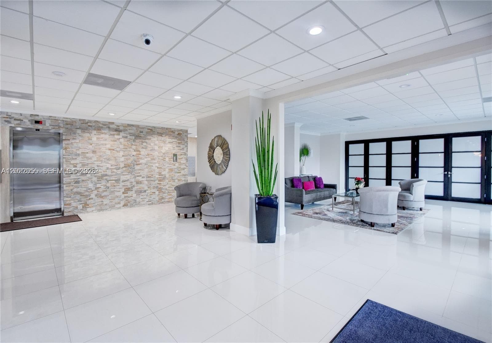 AVANT GARDE CONDO · #808 in Hallandale Beach - Photo 24