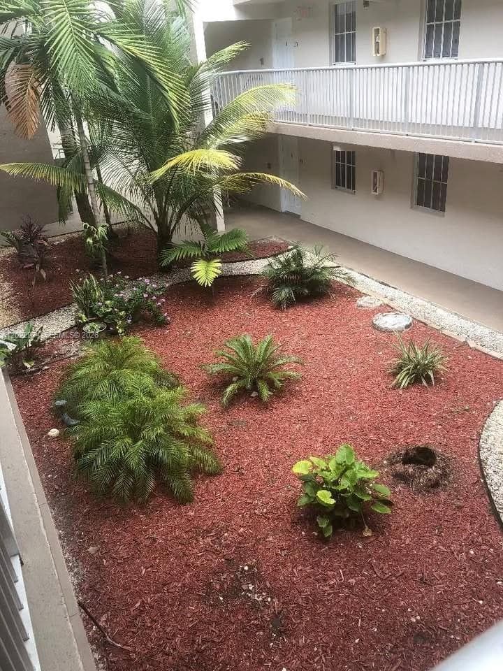 MIRASSOU CONDO · #209 in Hialeah - Photo 2