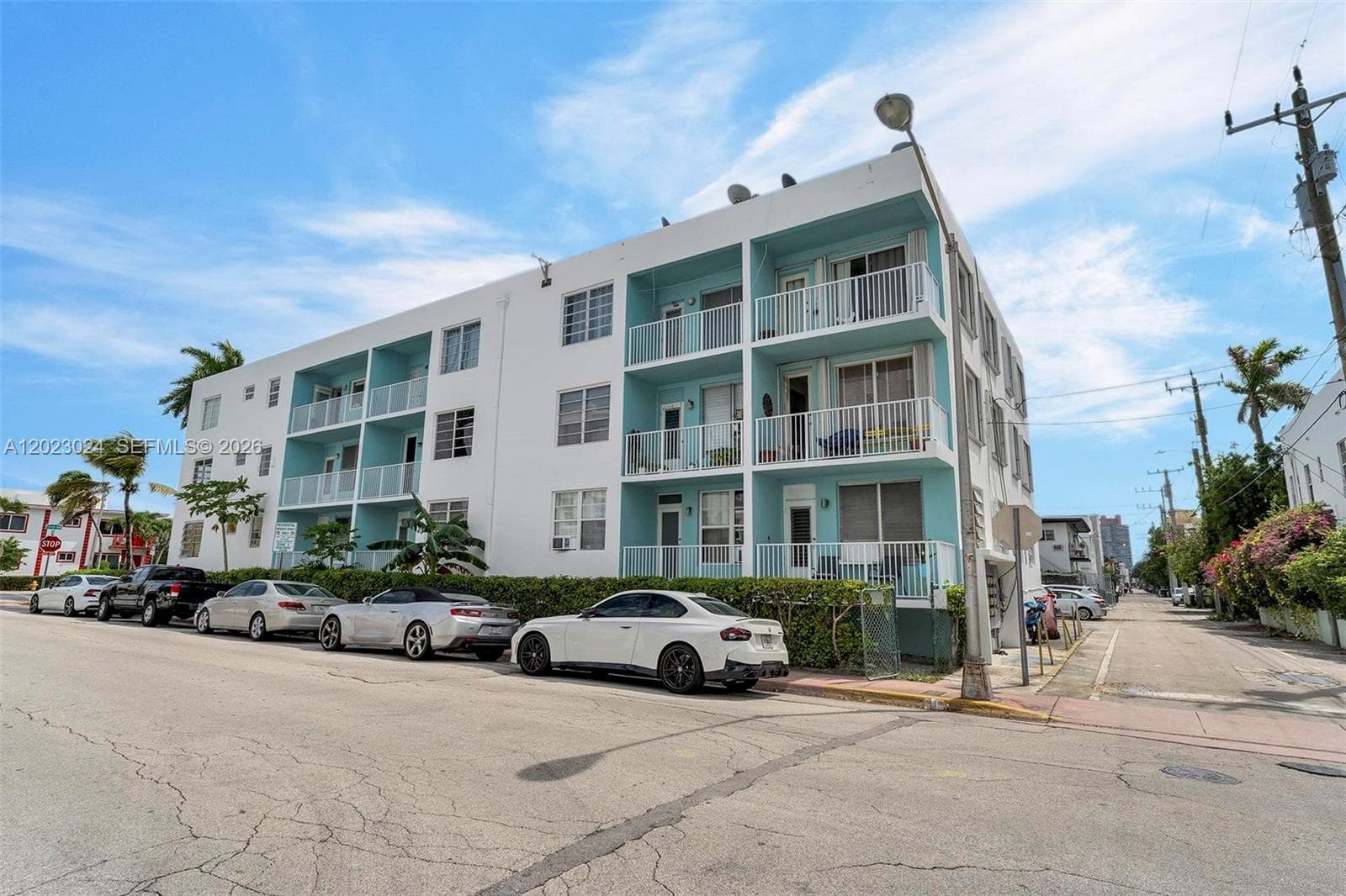 Tower East · #101 in Miami Beach - Photo 13
