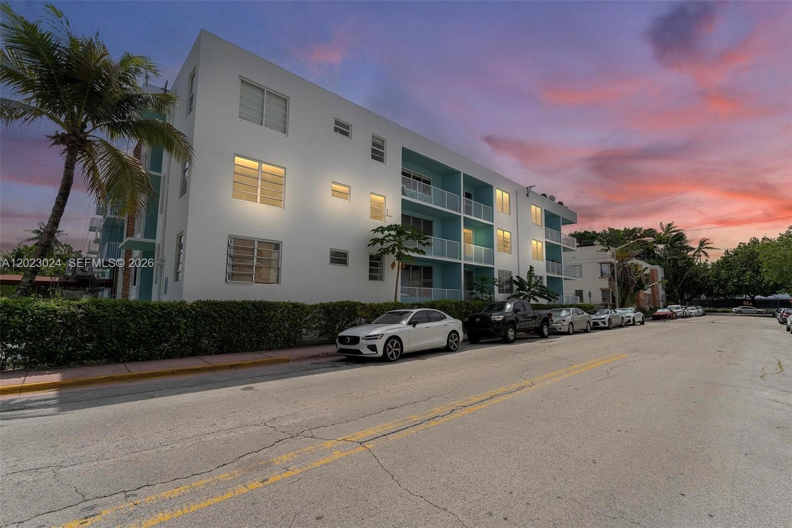 Tower East · #101 in Miami Beach - Photo 22