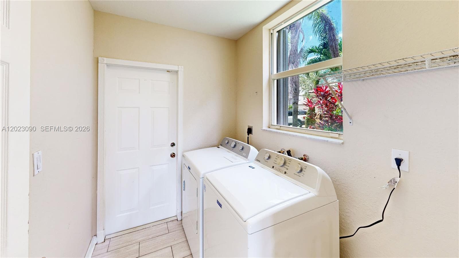 1730 SE 20th Ter photo 50