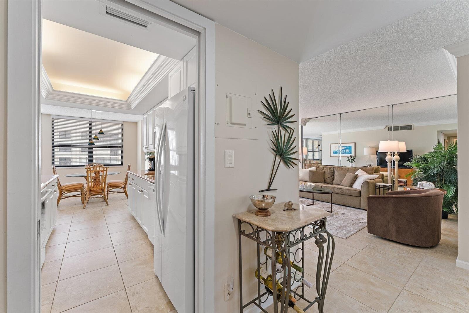 016-5480NOceanDr-B6b-SingerIsland-SMALL