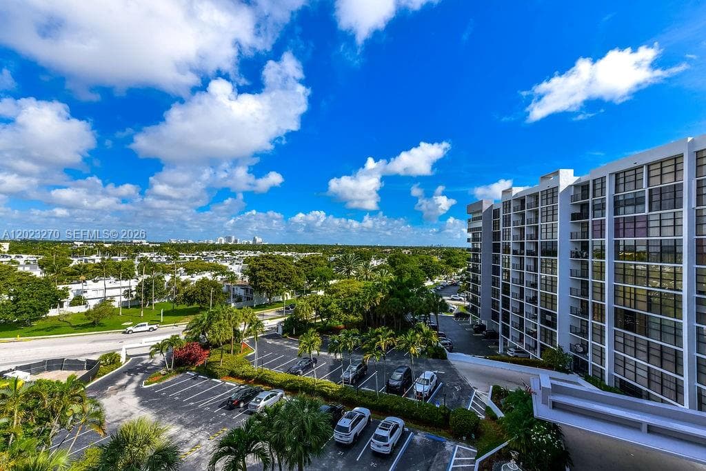 TOWERS OF OCEANVIEW SOUTH · #829 in Hallandale Beach - Photo 26