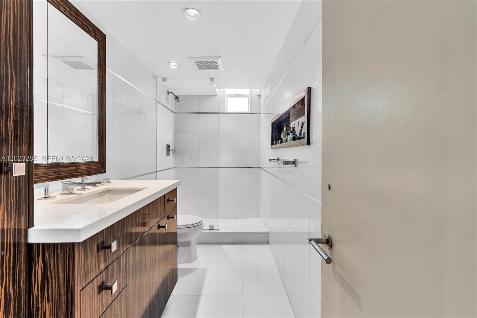 Olympus Condo · #1514 in Hallandale Beach - Photo 18