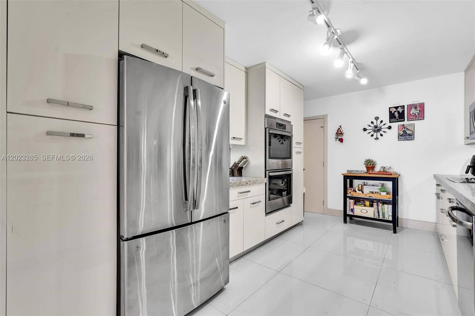 Olympus Condo · #1514 in Hallandale Beach - Photo 11