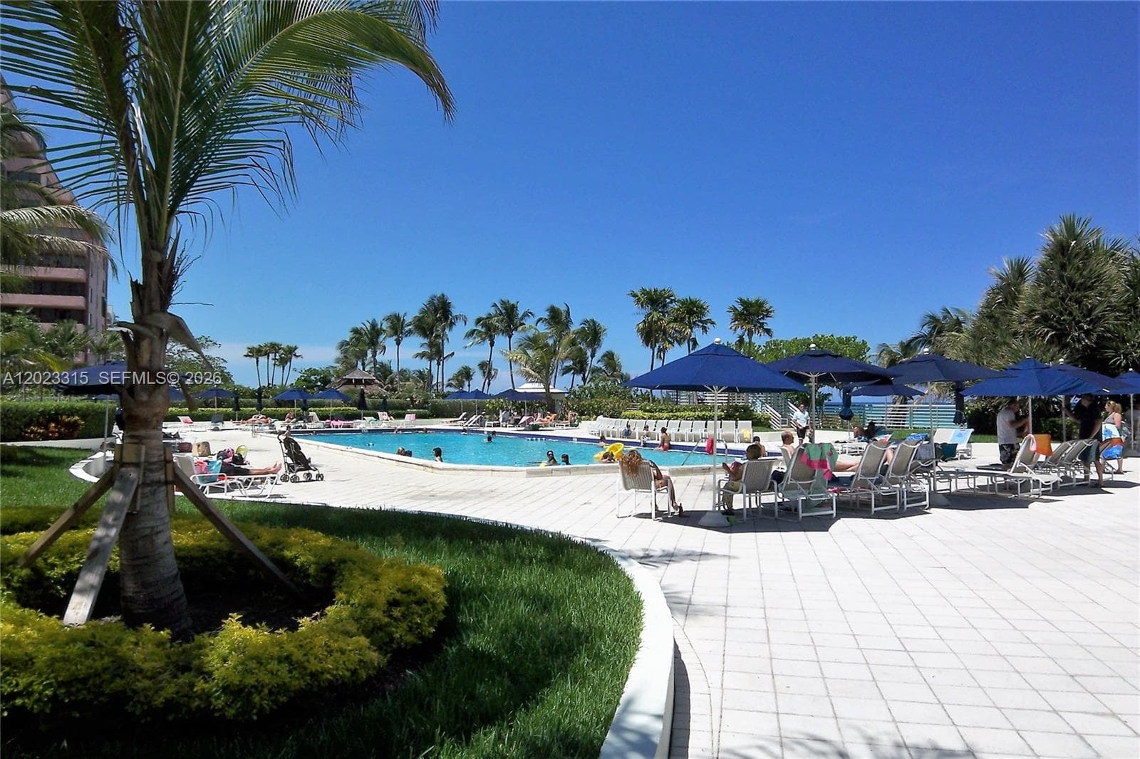 Seacoast 5151 · #827 in Miami Beach - Photo 16