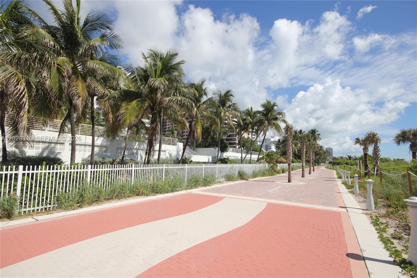 Seacoast 5151 · #827 in Miami Beach - Photo 26