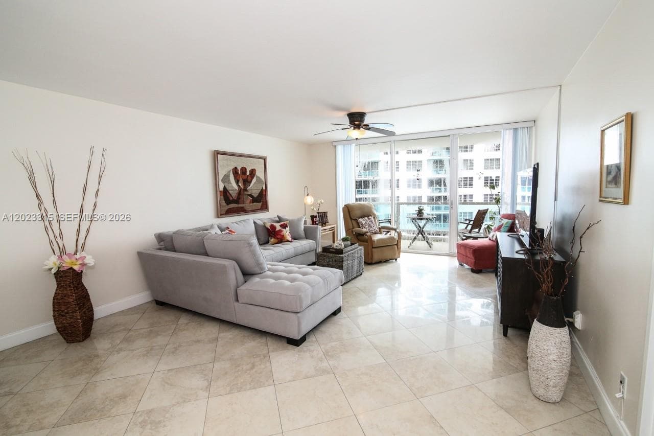 Seacoast 5151 · #827 in Miami Beach - Photo 4