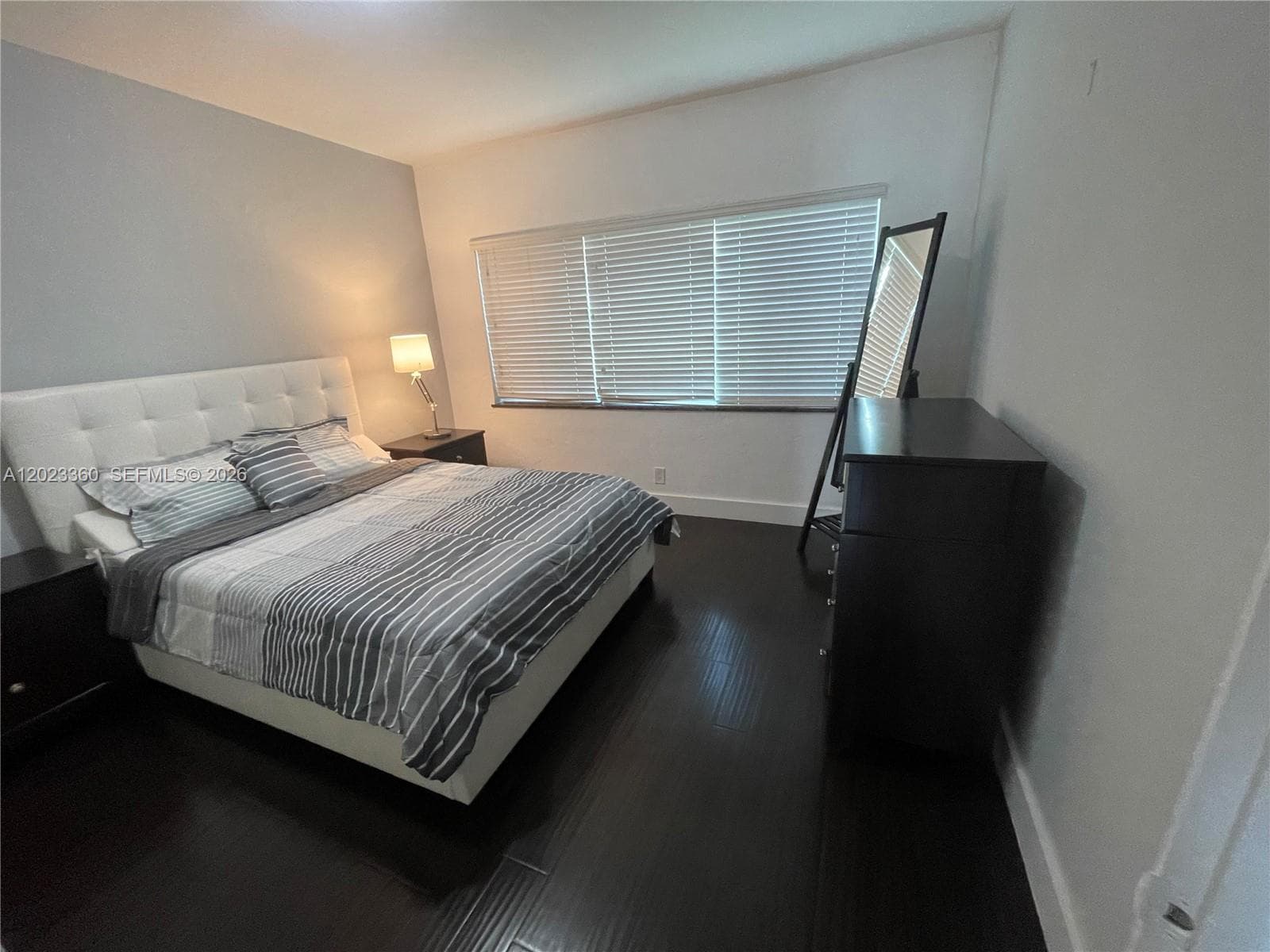990 Meridian Ave · #- in Miami Beach - Photo 2