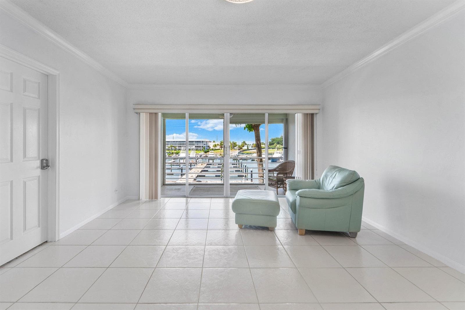 005-29YachtClubDrive-304-NorthPalmBeach-