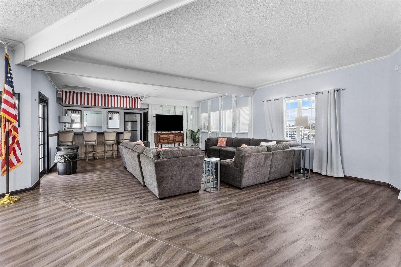 037-29YachtClubDrive-304-NorthPalmBeach-