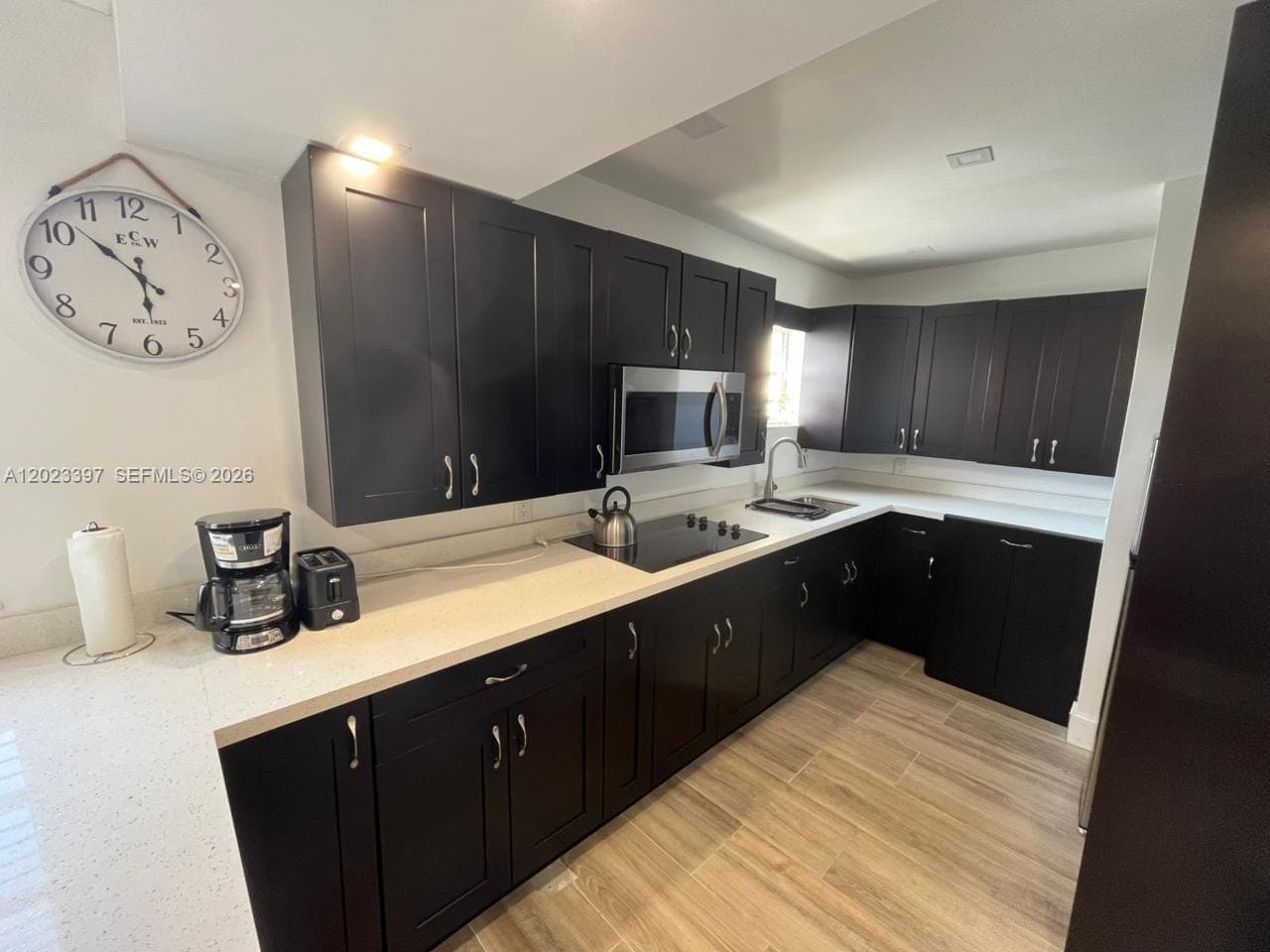 HARDING VILLAS · #401 in Miami Beach - Photo 5