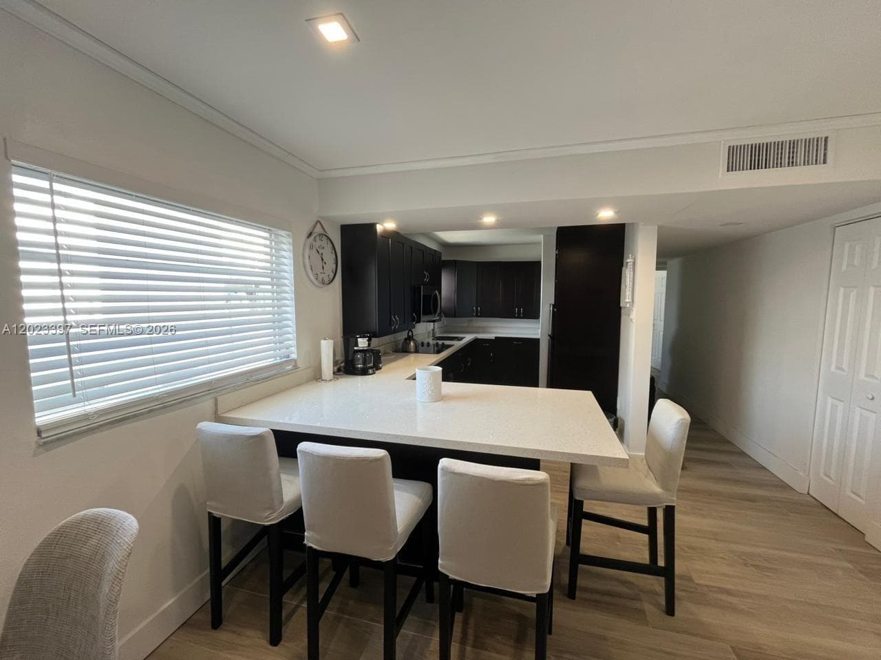 HARDING VILLAS · #401 in Miami Beach - Photo 4