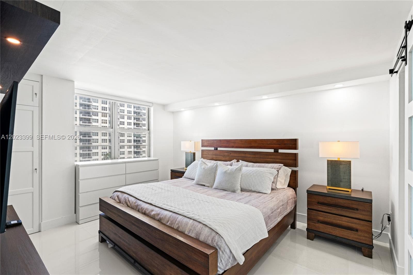 ARLEN BEACH CONDO · #503 in Miami Beach - Photo 27