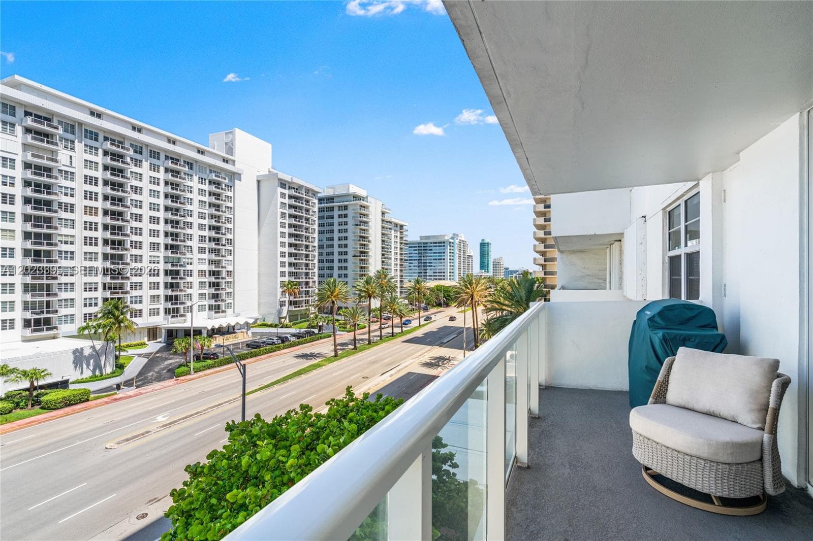 ARLEN BEACH CONDO · #503 in Miami Beach - Photo 42