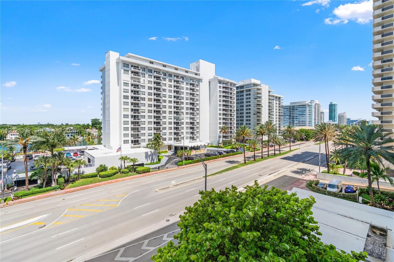 ARLEN BEACH CONDO · #503 in Miami Beach - Photo 43
