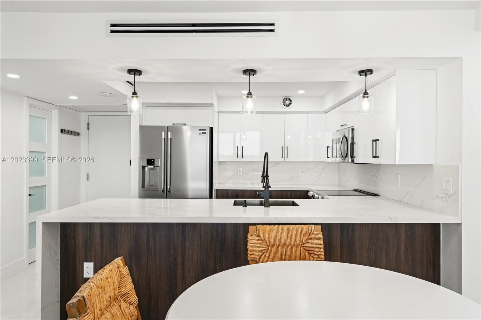 ARLEN BEACH CONDO · #503 in Miami Beach - Photo 12