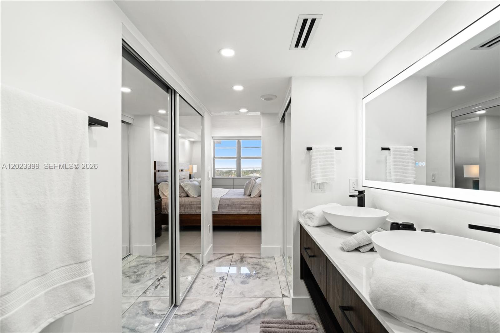 ARLEN BEACH CONDO · #503 in Miami Beach - Photo 36
