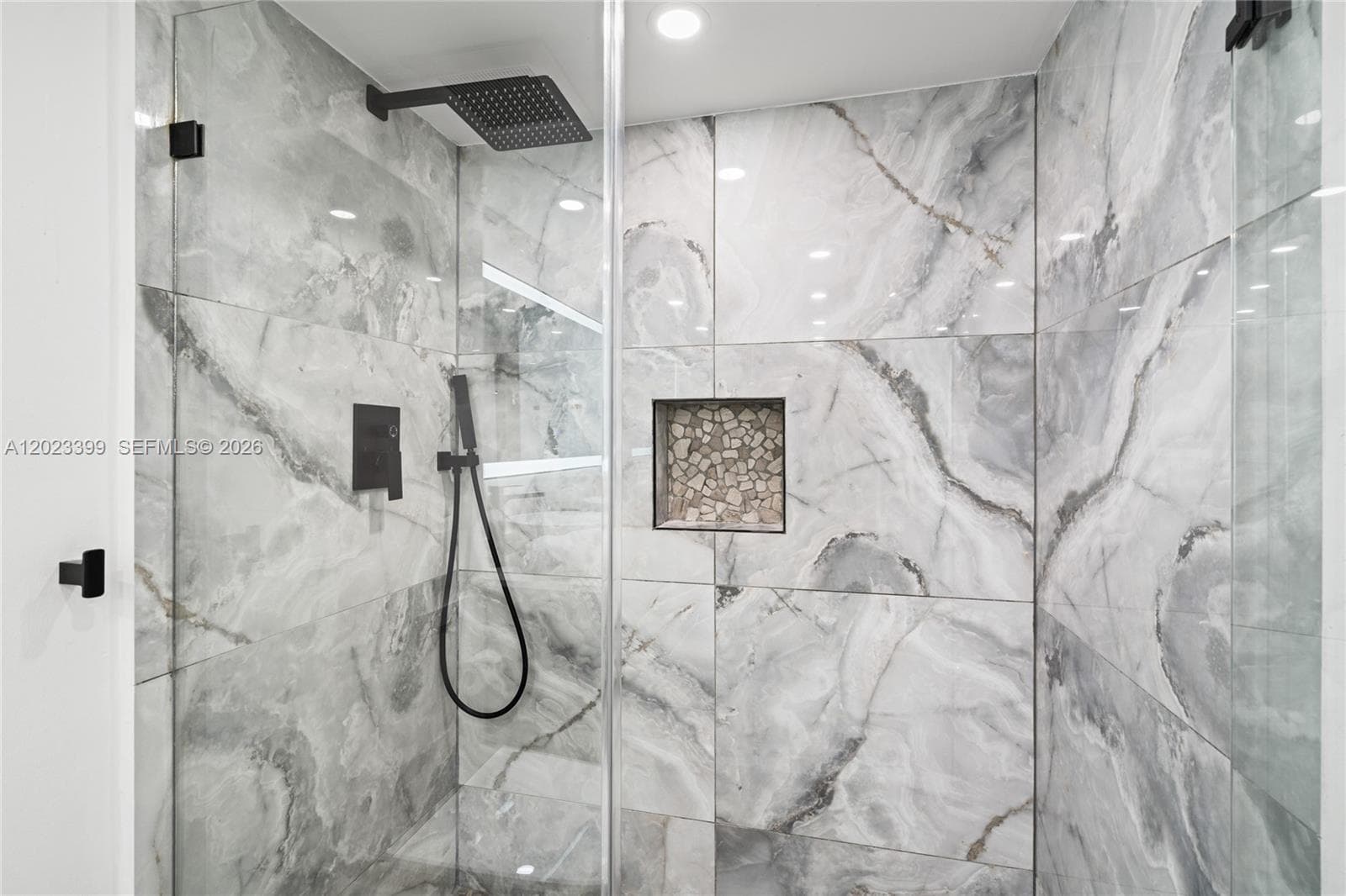ARLEN BEACH CONDO · #503 in Miami Beach - Photo 35