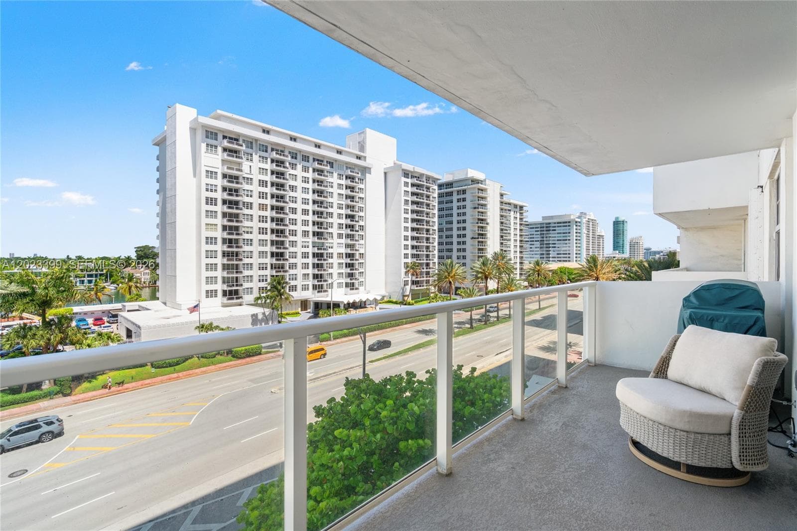 ARLEN BEACH CONDO · #503 in Miami Beach - Photo 39