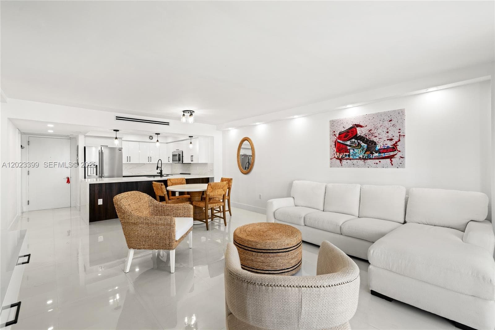 ARLEN BEACH CONDO · #503 in Miami Beach - Photo 8