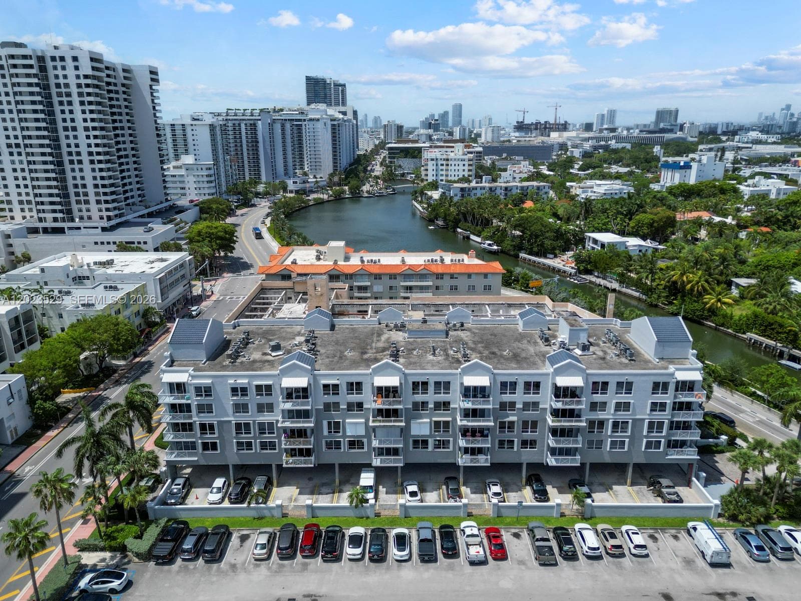 CapoMar Conodominium · #303 in Miami Beach - Photo 3