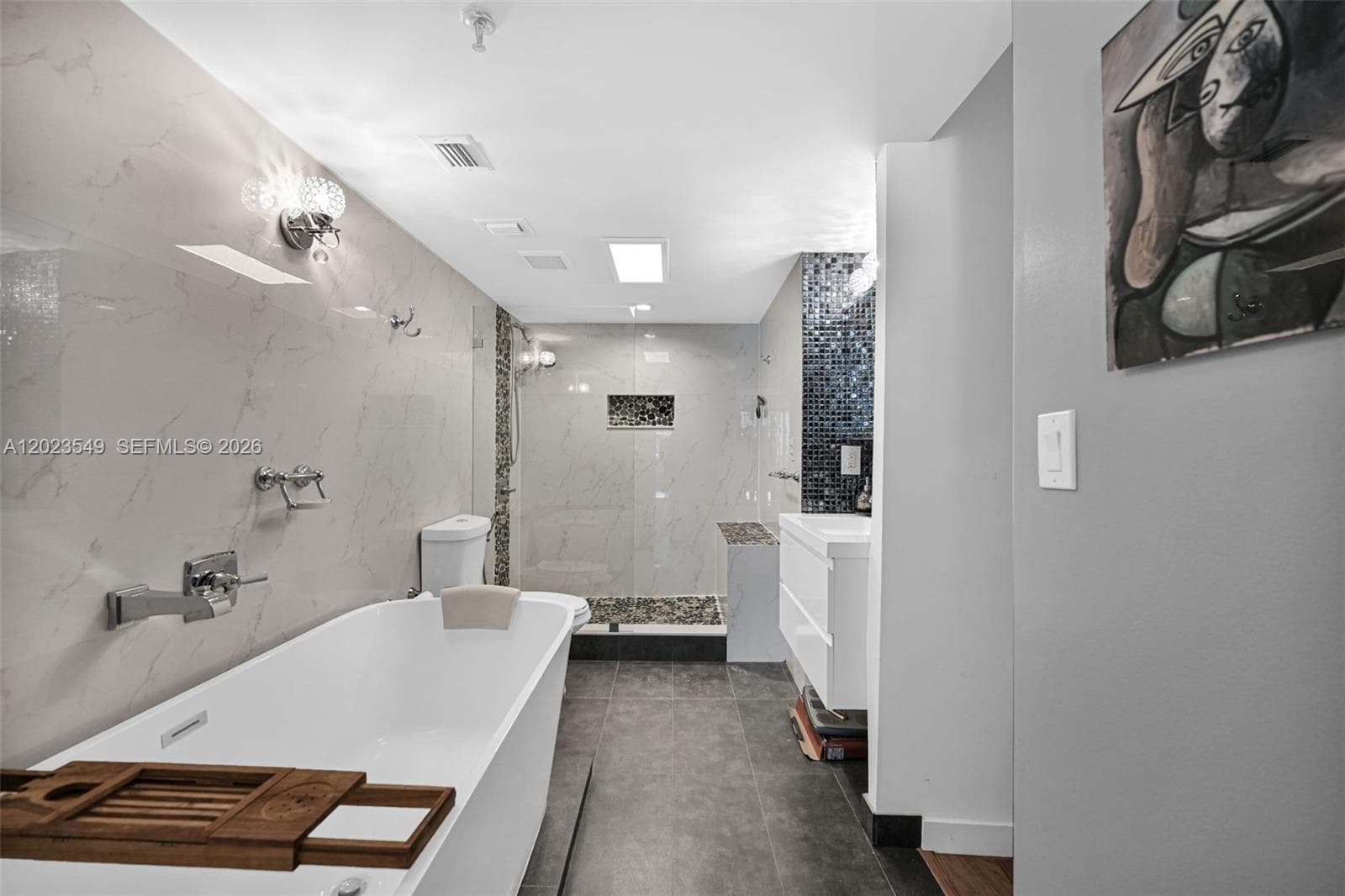 THE RIVIERA CONDO · #504 in Miami Beach - Photo 17