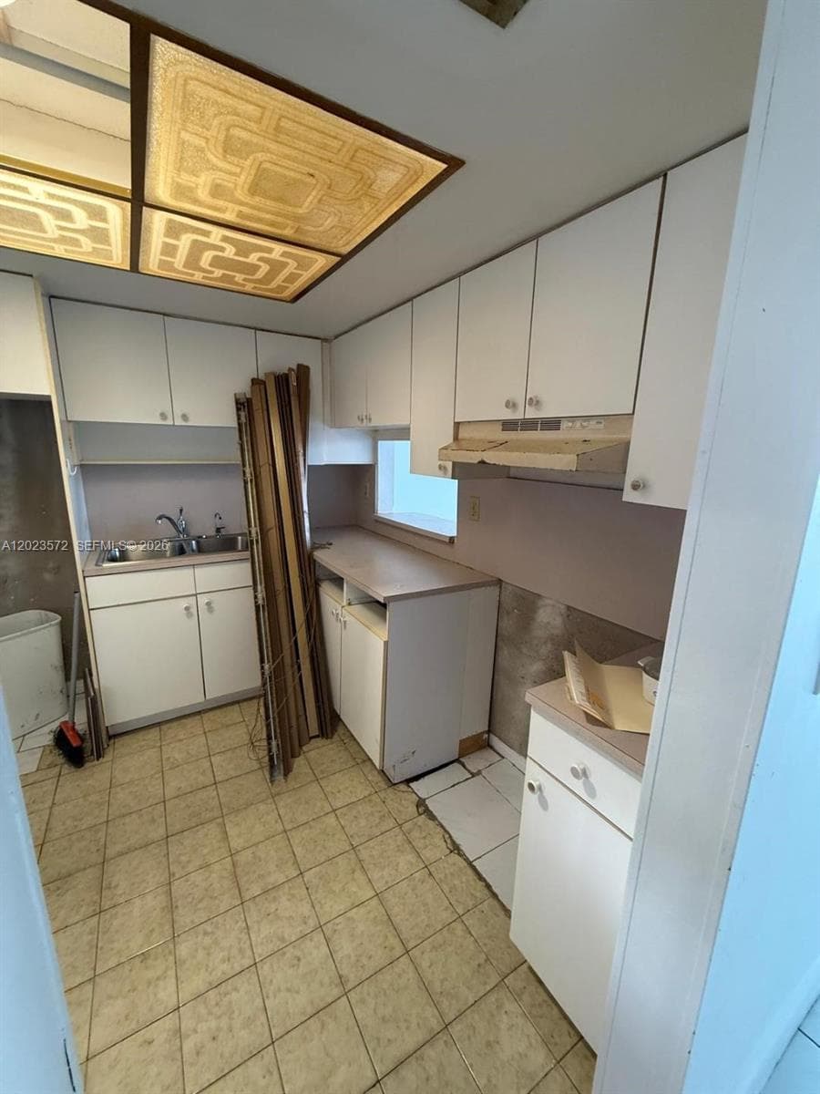 SIXTH MOORINGS CONDO · #615A in Miami - Photo 6