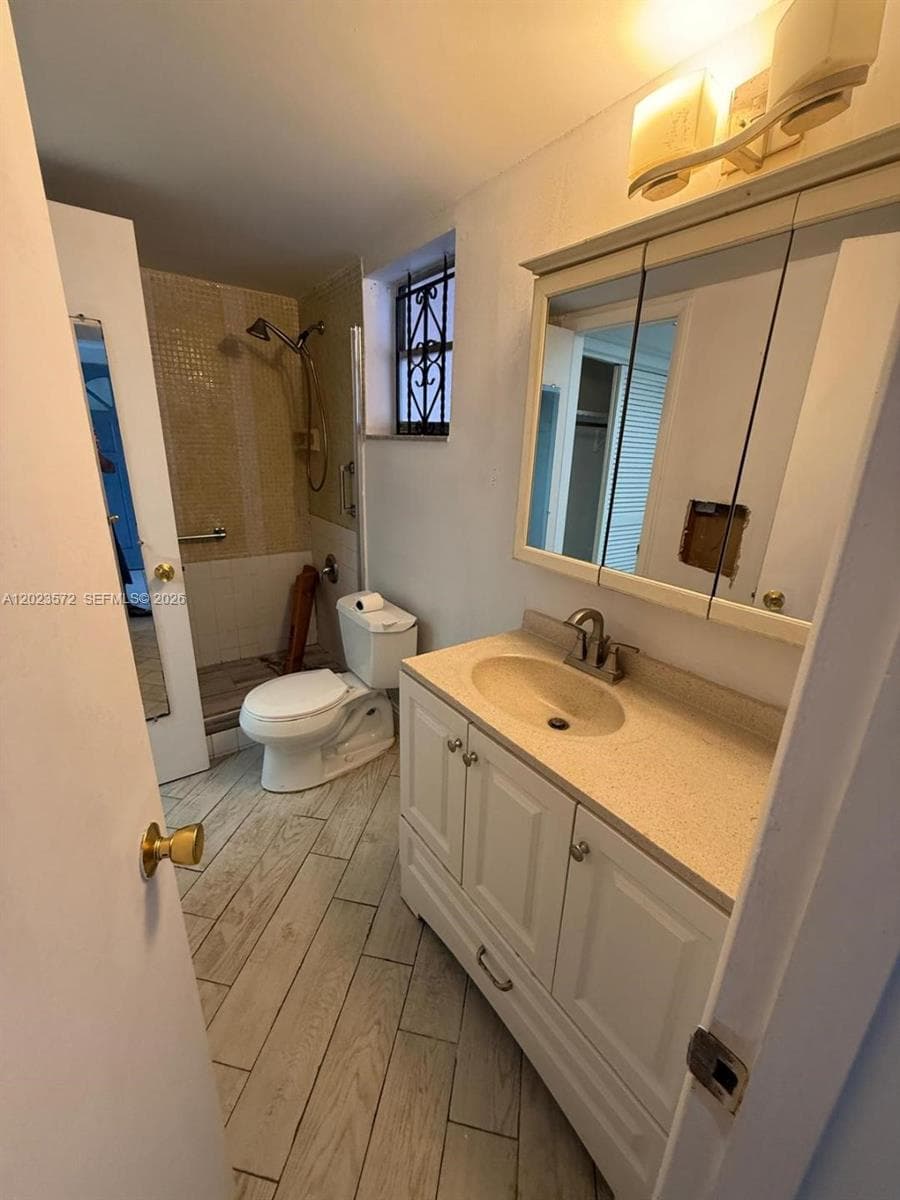 SIXTH MOORINGS CONDO · #615A in Miami - Photo 4
