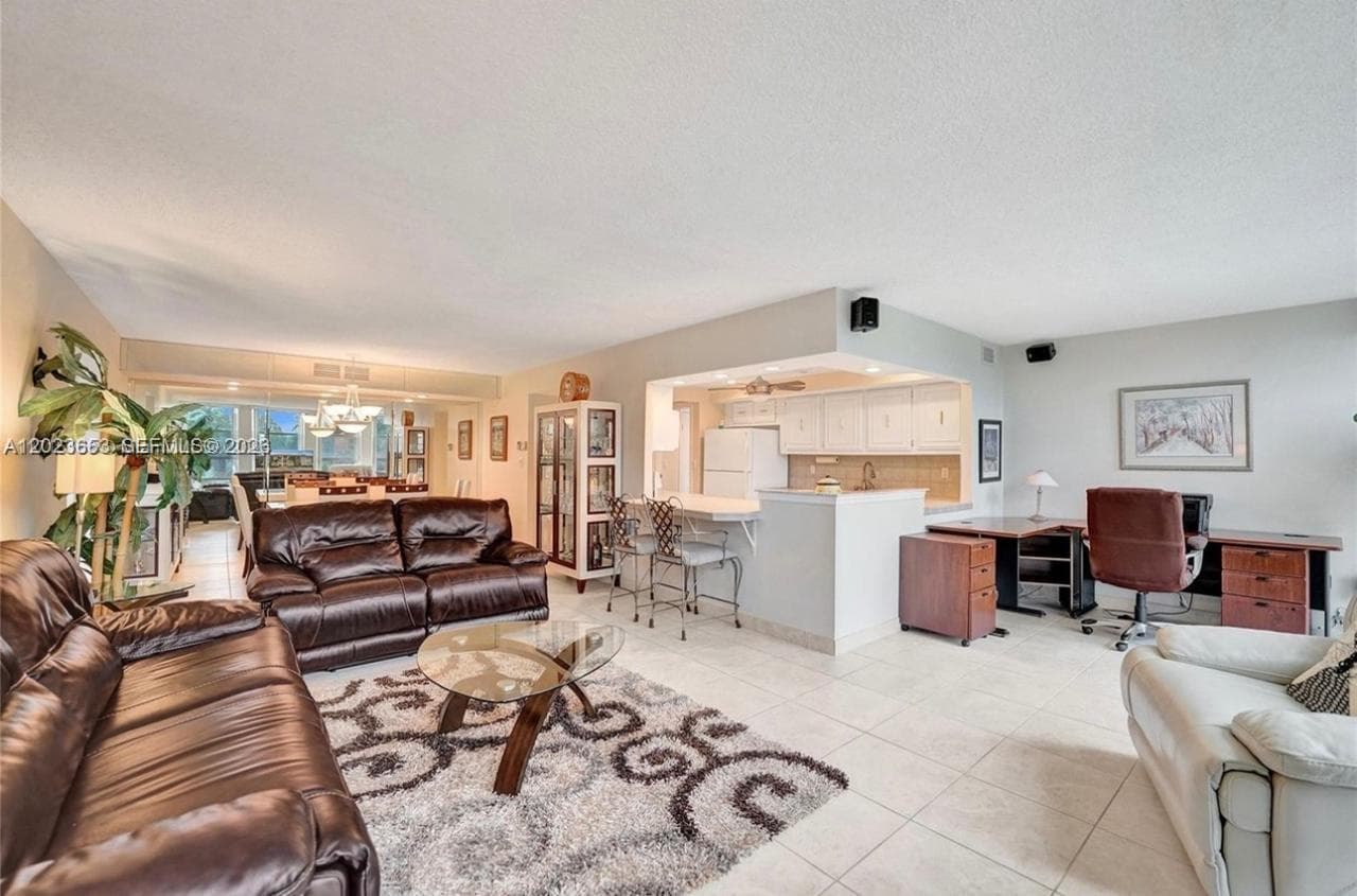 DESOTO PARK CONDO · #205 in Hallandale Beach - Photo 7