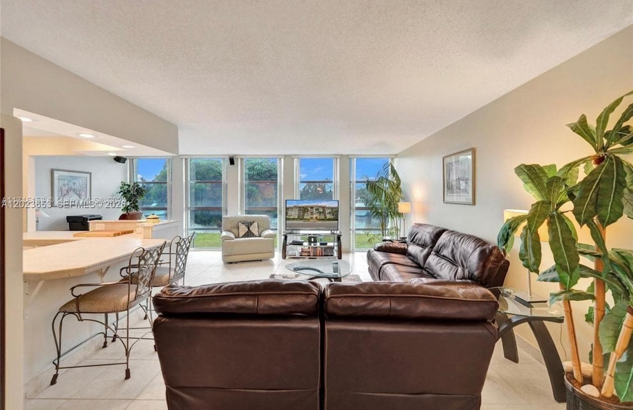 DESOTO PARK CONDO · #205 in Hallandale Beach - Photo 5