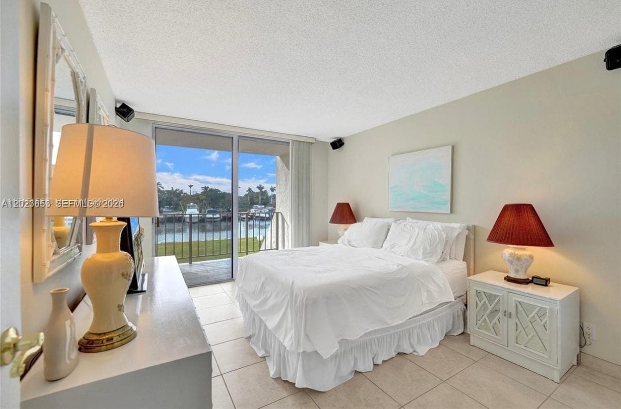 DESOTO PARK CONDO · #205 in Hallandale Beach - Photo 15
