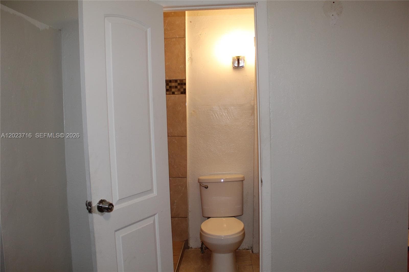 13875 NE 16th Ct photo 22