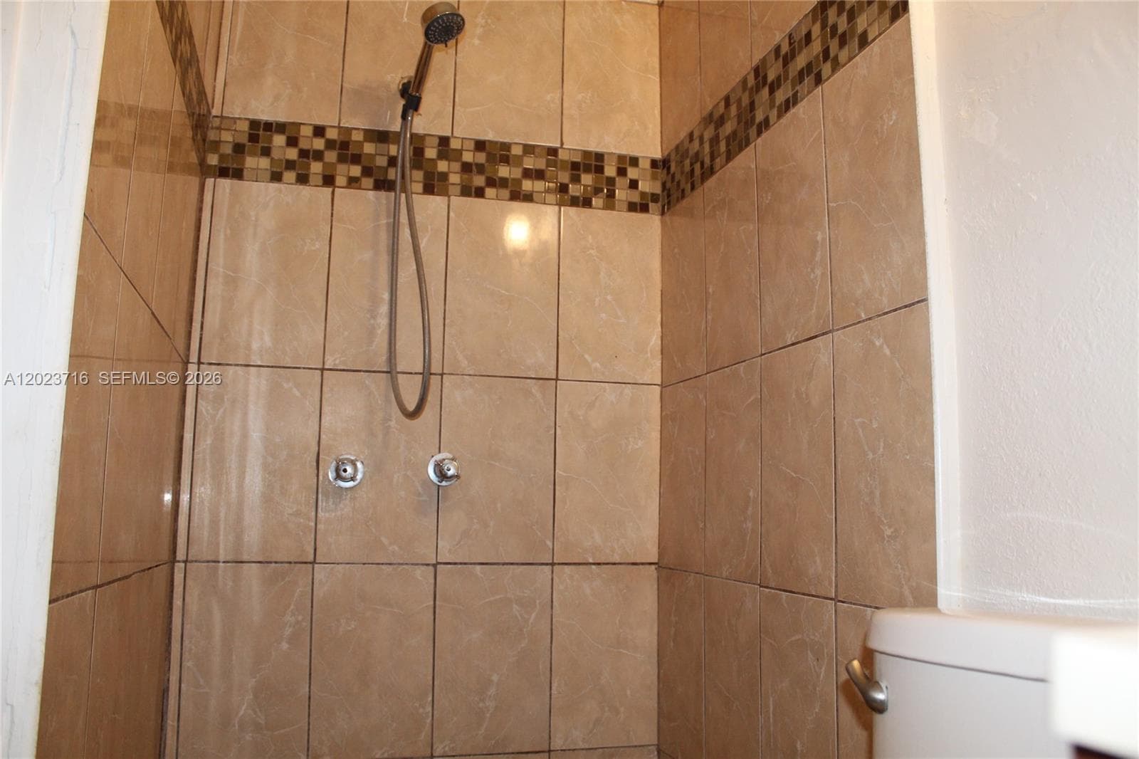 13875 NE 16th Ct photo 24