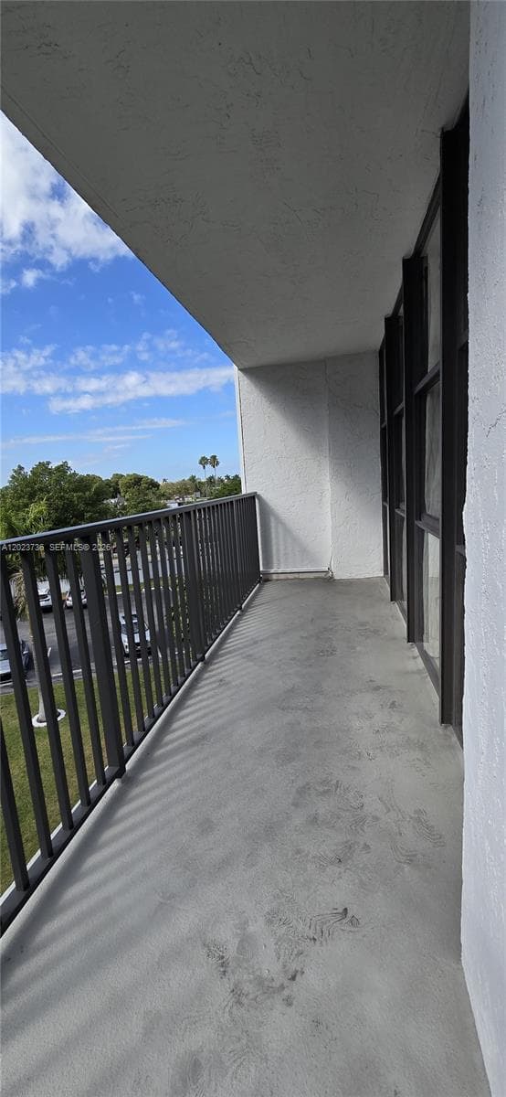 Oceanview Park Condominiu · #430 in Hallandale Beach - Photo 42