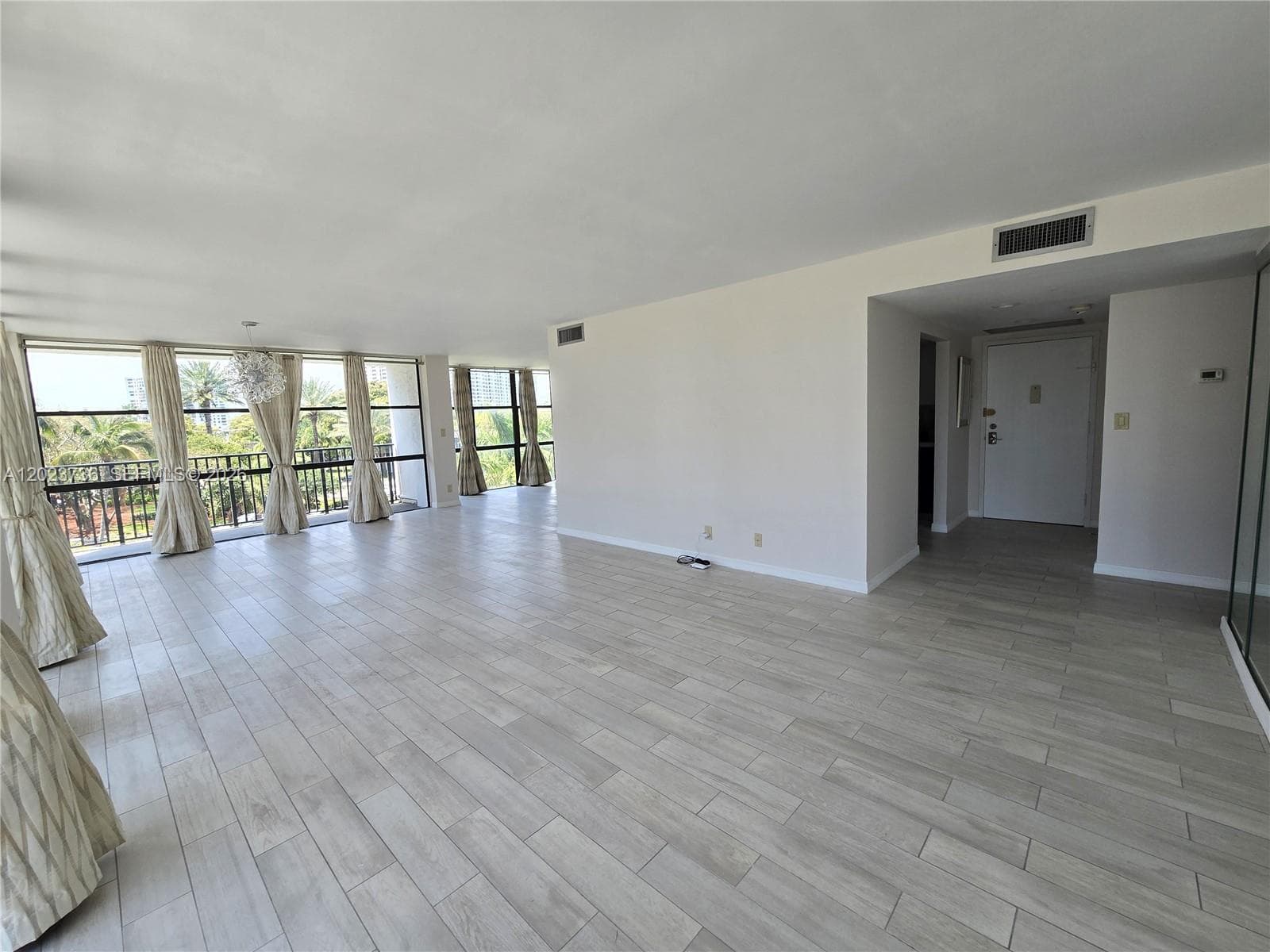 Oceanview Park Condominiu · #430 in Hallandale Beach - Photo 17