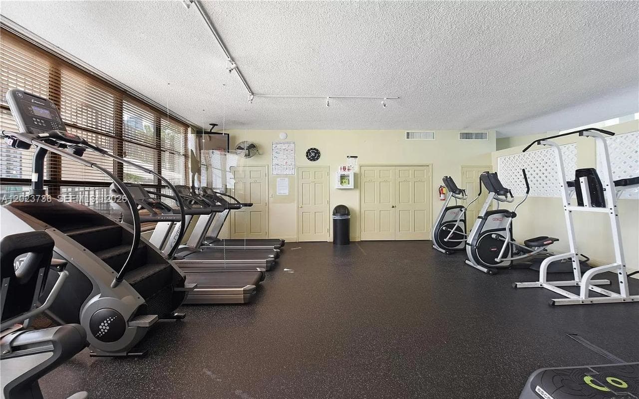 Oceanview Park Condominiu · #430 in Hallandale Beach - Photo 51