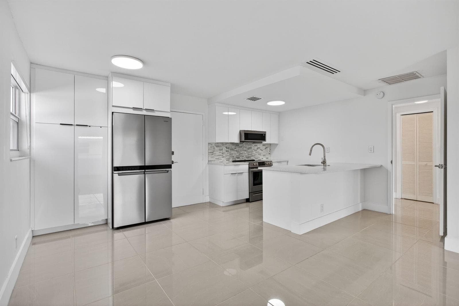 4-web-or-mls-3212-4033