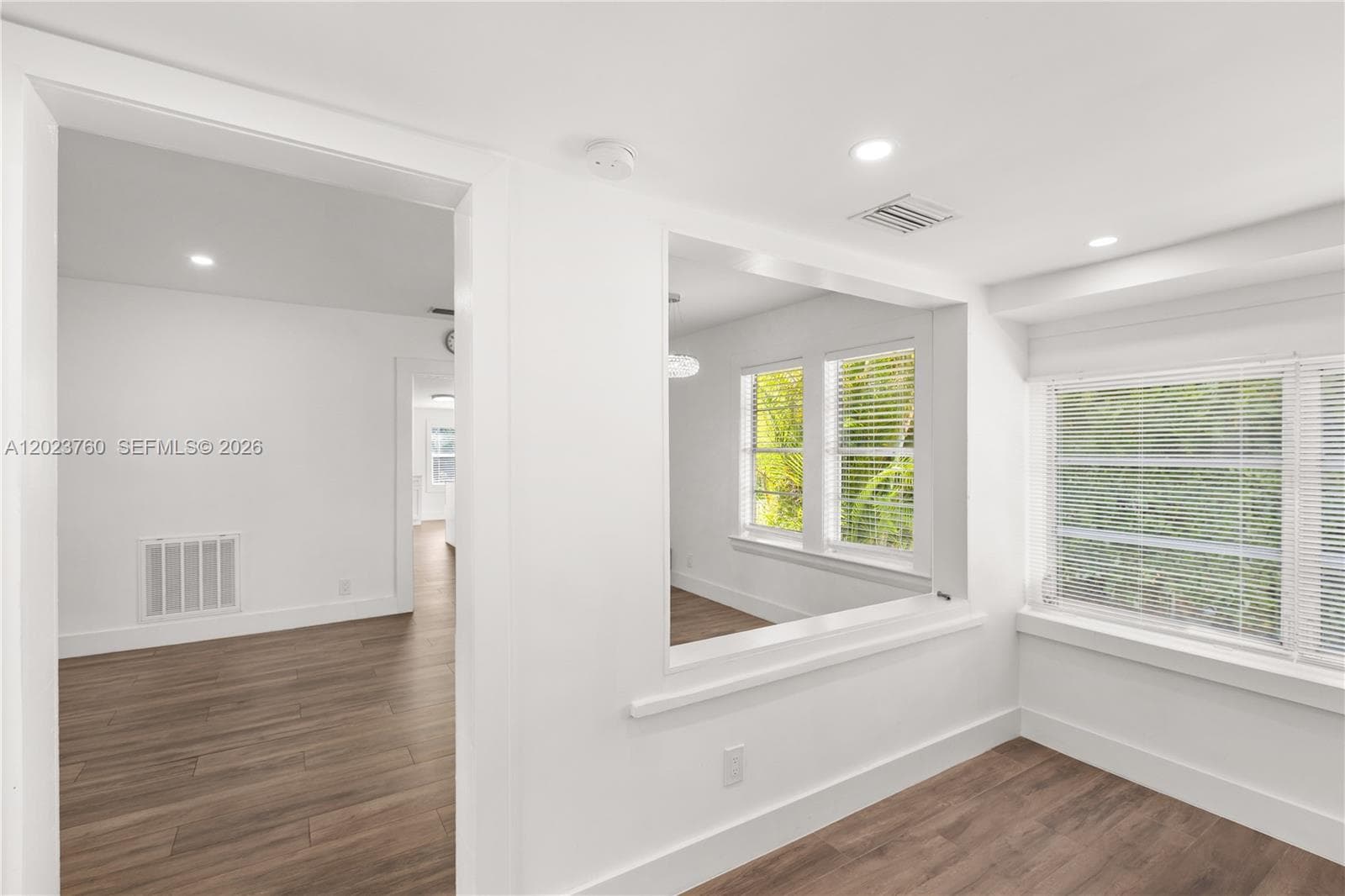 900 Tangier St photo 2