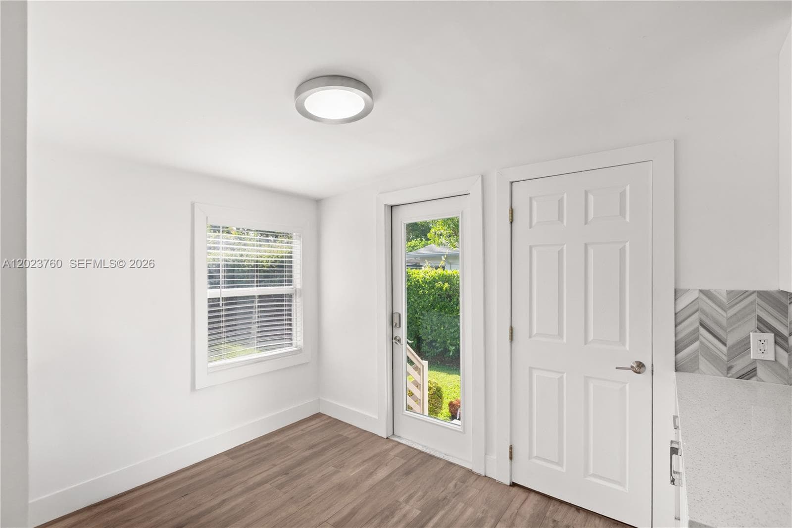 900 Tangier St photo 22